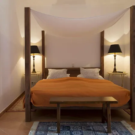 Es Llobets - Adults Only 3*